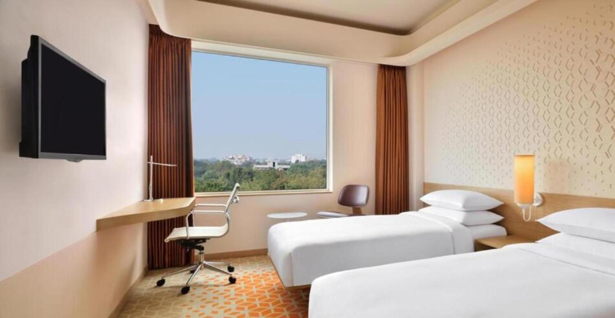 Fairfield By Marriott Chennai Mahindra World City Chengalpattu Exterior photo