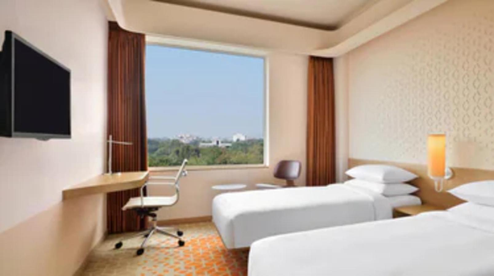 Fairfield By Marriott Chennai Mahindra World City Chengalpattu Exterior photo