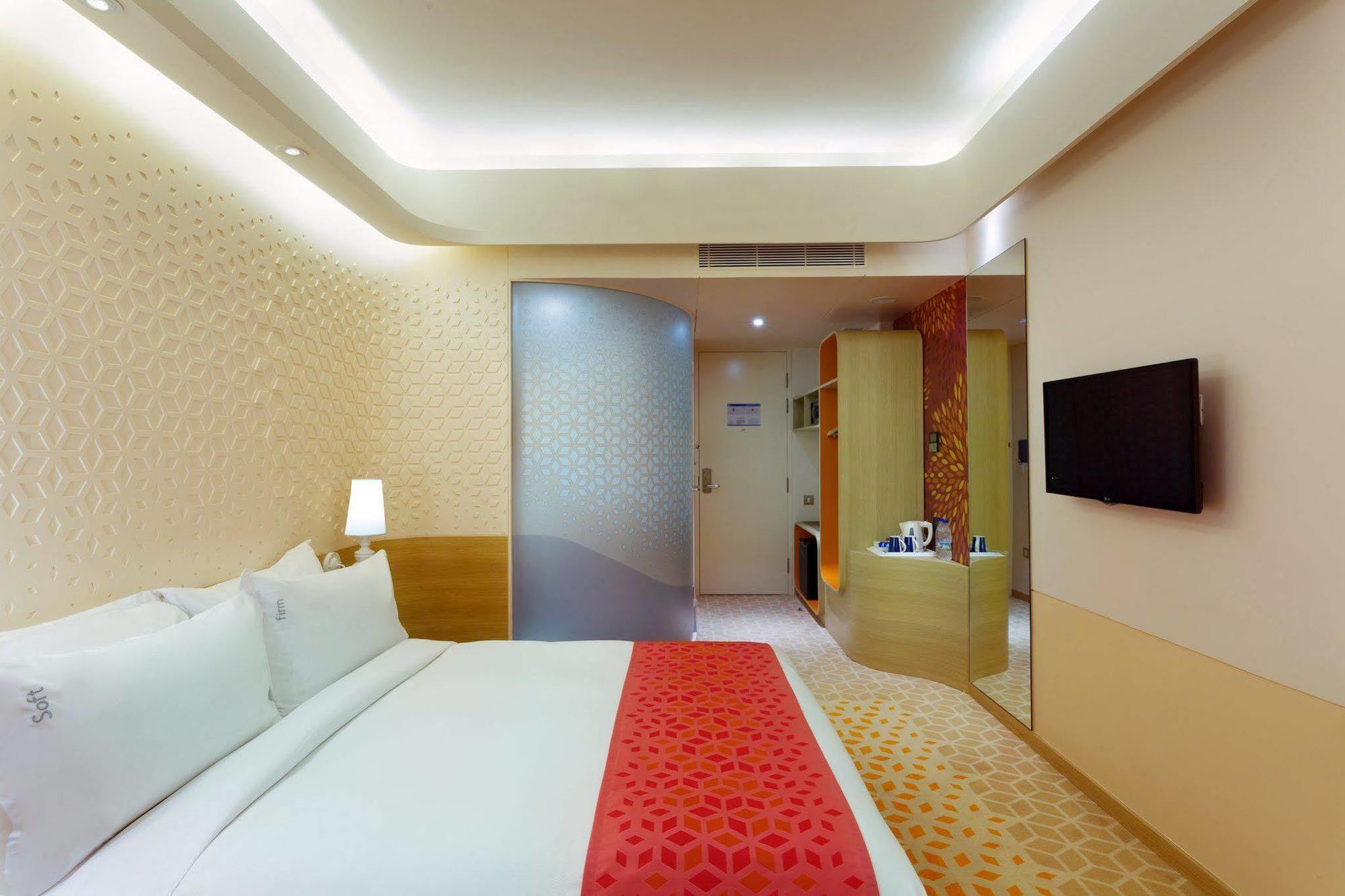 Fairfield By Marriott Chennai Mahindra World City Chengalpattu Exterior photo