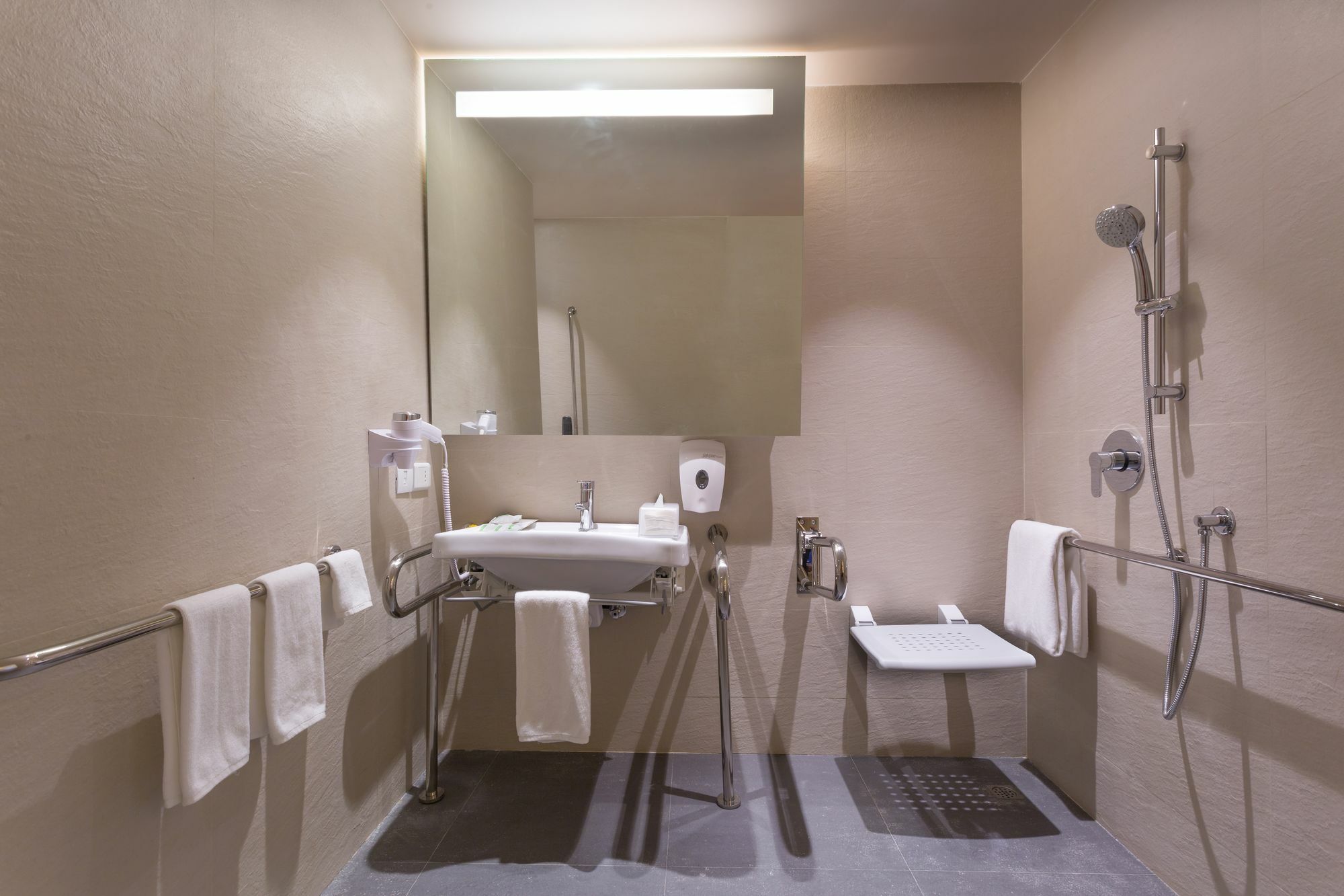 Fairfield By Marriott Chennai Mahindra World City Chengalpattu Exterior photo
